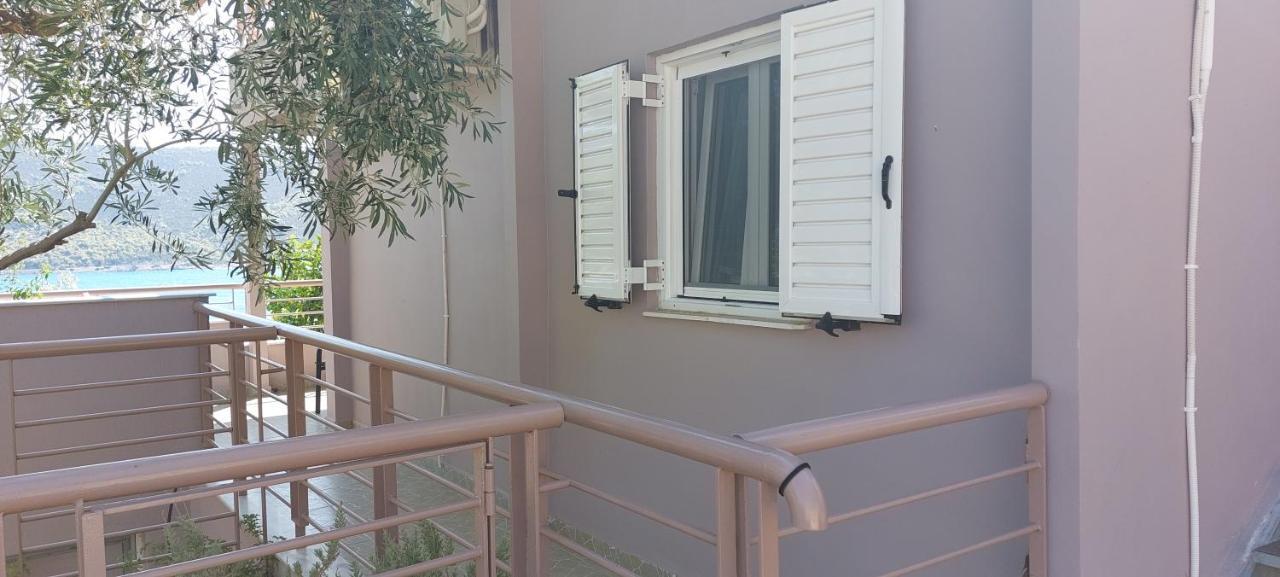Guesthouse Eirini Porto Germeno Екстериор снимка